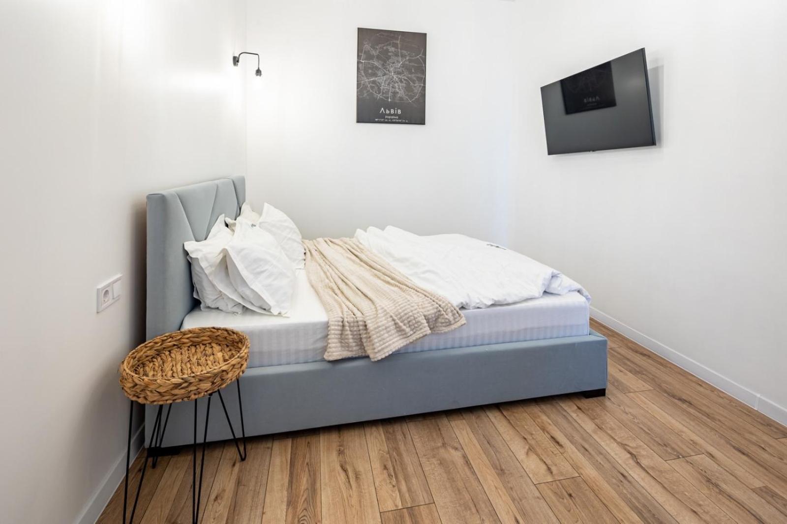 Apartment Romari туган барановського 30 *